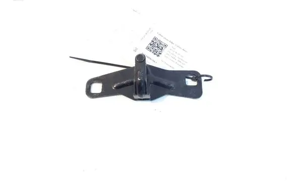 Audi A5 8T 8F Rear door lock loop/hook striker 8T0827507