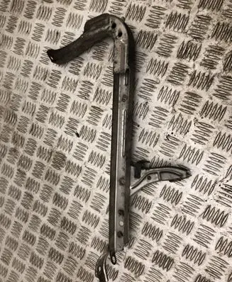 Radiator support slam panel bracket