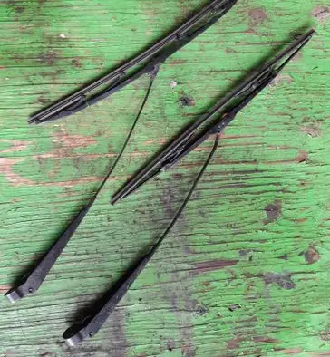 Ford Fiesta Front wiper blade arm