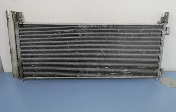 Toyota RAV 4 (XA40) A/C cooling radiator (condenser)