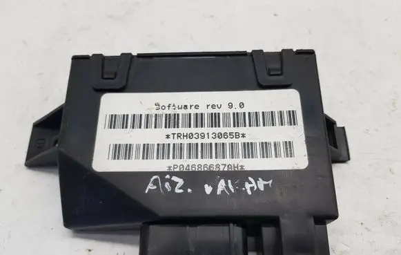 Chrysler Voyager Tailgate/trunk control unit/module P0468687AH nr1549