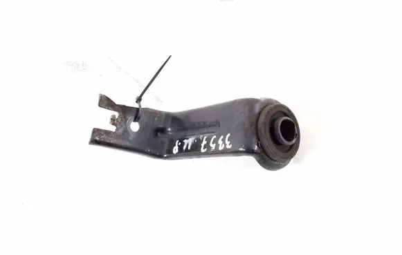 Toyota Avensis T270 Radiator mount bracket 16533-0R020