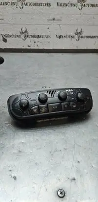 Mercedes-Benz C W203 Climate control unit 2038300785