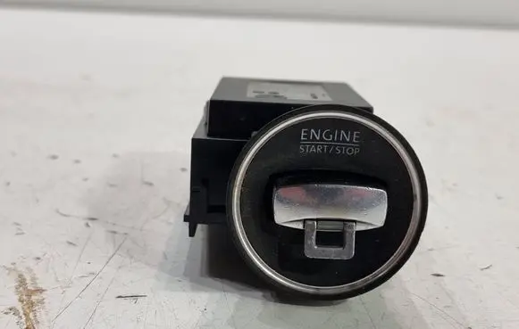 Volkswagen PASSAT B6 Ignition lock 3C0905843Q