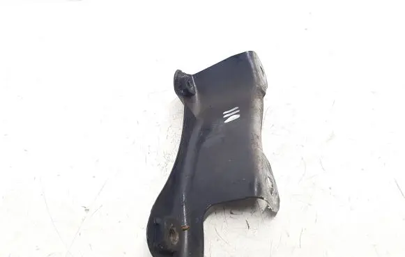 Lexus IS 220D-250-350 Fender mounting bracket