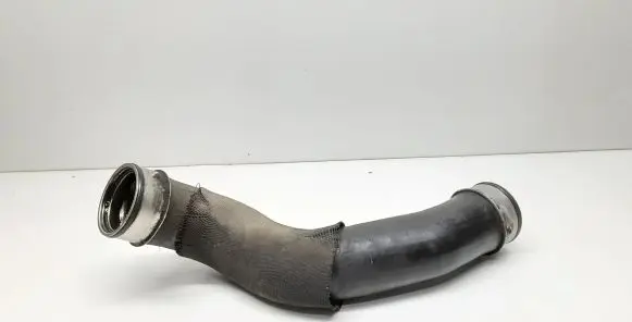 Mercedes-Benz E W211 Intercooler hose/pipe