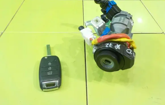 KIA Rio Ignition lock 