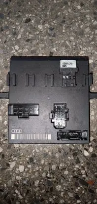 Audi A4 S4 B6 8E 8H Comfort/convenience module 8E0907279C
