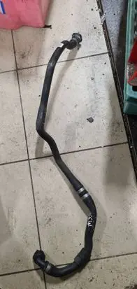 BMW 5 G30 G31 Engine coolant pipe/hose 8573220