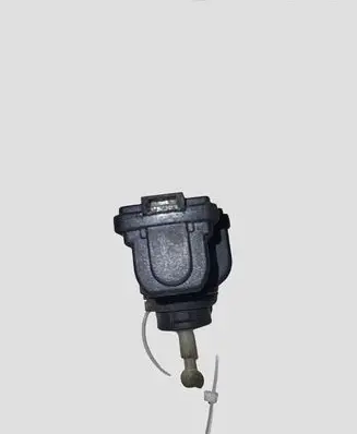 Volkswagen Golf IV Headlight level adjustment motor 1J0941295B