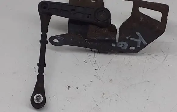 Rear air suspension level height sensor