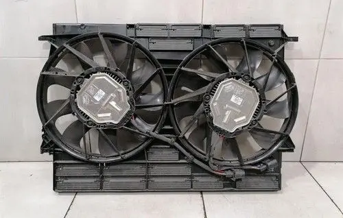 Bentley Bentayga Radiator cooling fan shroud 8W0959455A