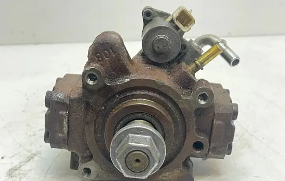 Ford Focus Fuel injection high pressure pump 9676289780 5WS40893 A2C53384062