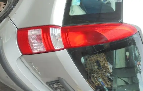 Rear/tail lights