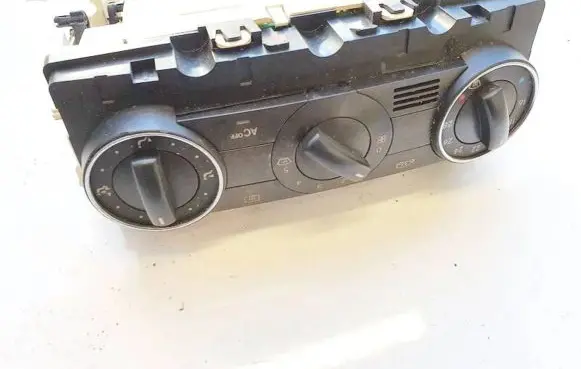 Mercedes-Benz A W169 Climate control unit a1698300585 986914p