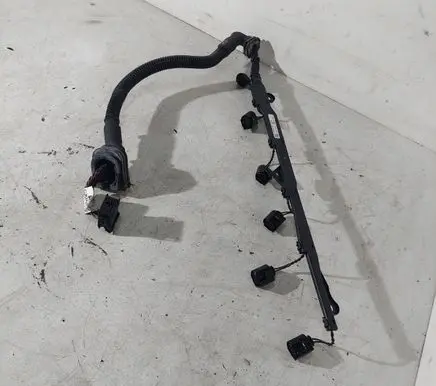 BMW 5 F10 F11 Fuel injector wires 780967906