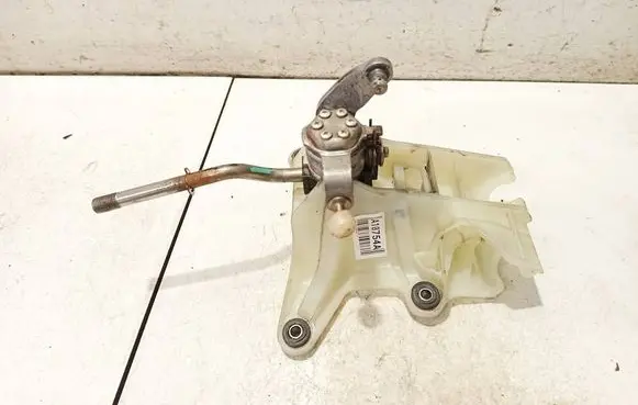 Toyota Corolla Verso E121 Gear shifter/selector