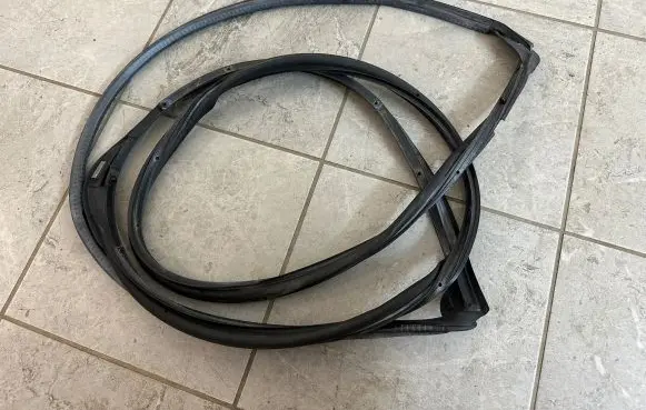 Volkswagen Amarok Rubber seal rear door 2H7839761F