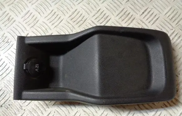 Ford Fiesta Other center console (tunnel) element C1BBA043B63A
