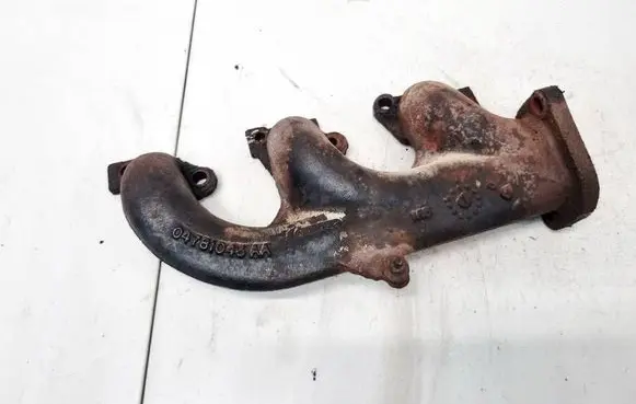 Dodge Grand Caravan Exhaust manifold 04781043AA