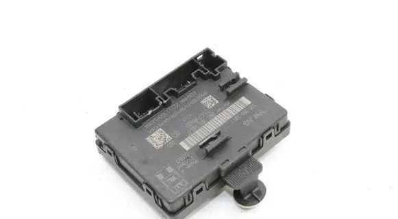 Audi Q3 F3 Door control unit/module 5Q0959595L 8W1959595D