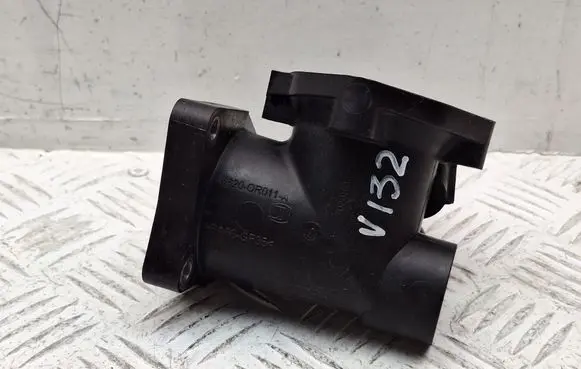 Toyota Verso Thermostat housing 163230R011 163230R011A 163200R011A