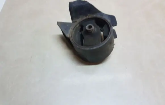 Hyundai Tucson LM Engine mount bracket