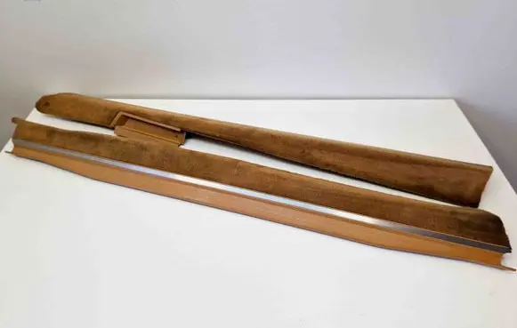Mercedes-Benz SL R129 sill trim set (inner) A1296800235 1296800135