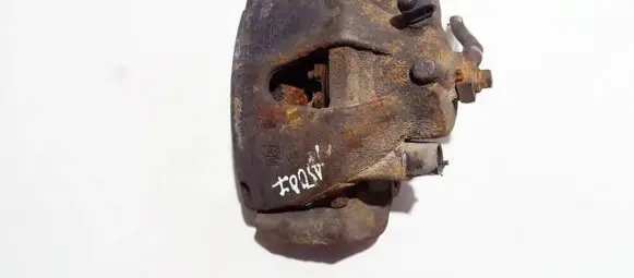 Opel Zafira A Front brake caliper