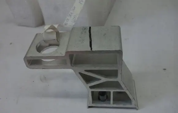 Mercedes-Benz E W213 Radiator mount bracket A2135010620