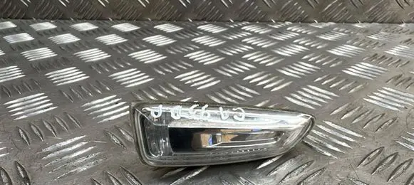 Opel Zafira C Front fender indicator light 901516