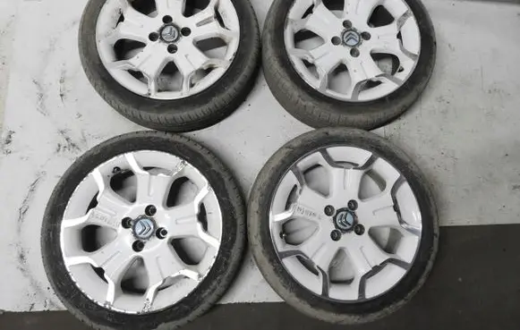 Citroen DS3 R17 alloy rim 9687754377
