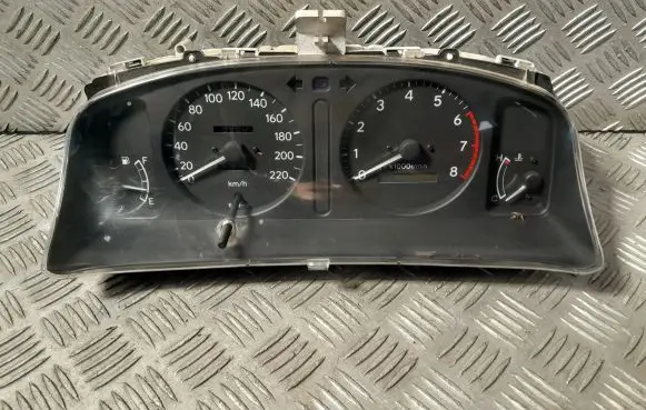 Toyota Corolla E110 Speedometer (instrument cluster) 838001A851