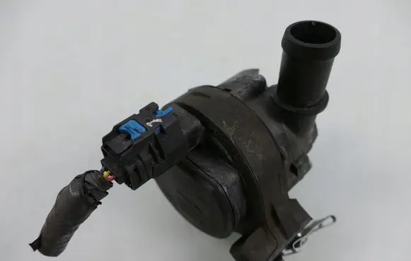 Nissan Qashqai Electric auxiliary coolant/water pump 144B06803R