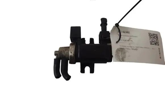 Volvo XC90 Turbo solenoid valve 30637251