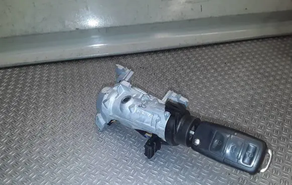 Seat Altea Ignition lock 1K0905851B
