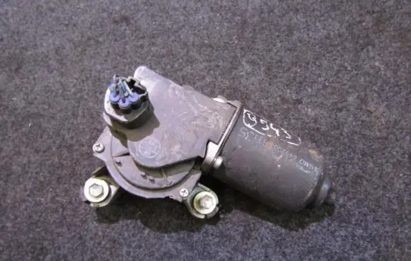 Mitsubishi Pajero Wiper motor 8492007183