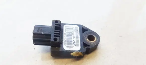 KIA Carnival Airbag deployment crash/impact sensor 959203K000 95920-3K000