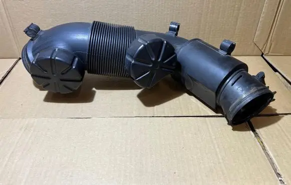 Audi A8 S8 D4 4H Air intake duct part