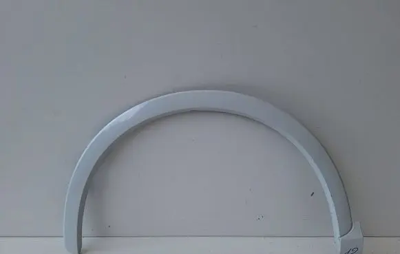 Audi Q3 8U Front arch trim 8U0853717A