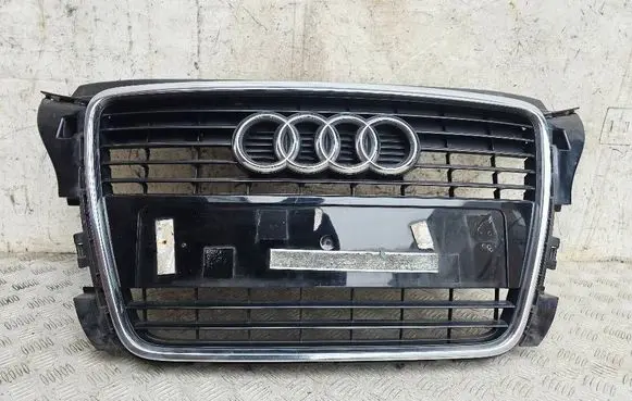 Audi A3 S3 8P Front bumper upper radiator grill 8P0853651M 8P0853037