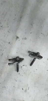 Ford Transit Custom Fuel Injector clamp holder 