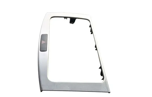 Radio/GPS head unit trim