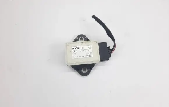 Mercedes-Benz E W212 ESP acceleration yaw rate sensor A0055422618 0265005735