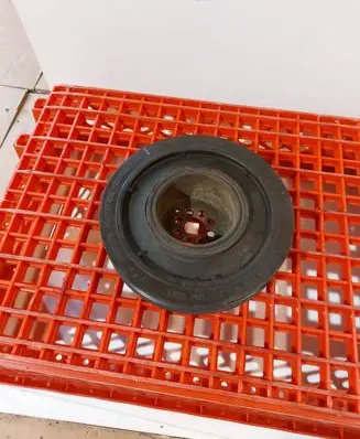 Audi A8 S8 D3 4E Crankshaft pulley 057105251D 059105251