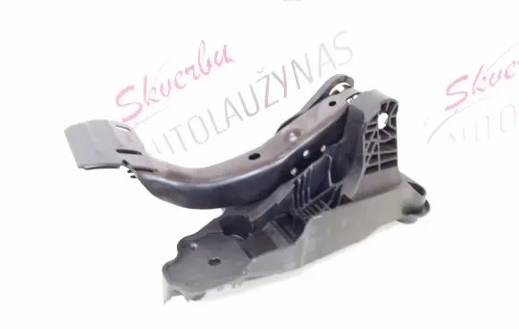 Skoda Kamiq Brake pedal 2Q1723058G 80057285