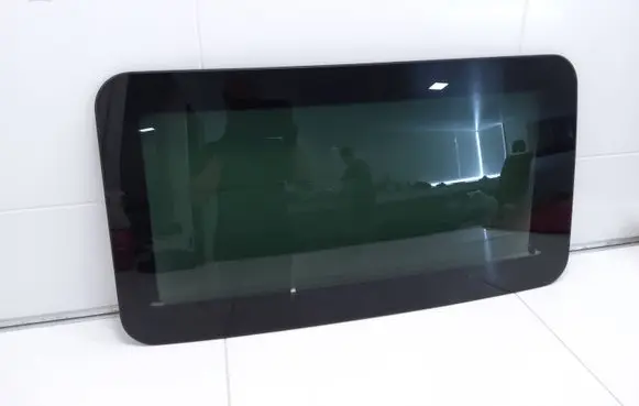 BMW 5 E60 E61 Sunroof glass 7033530 GD0WZ03