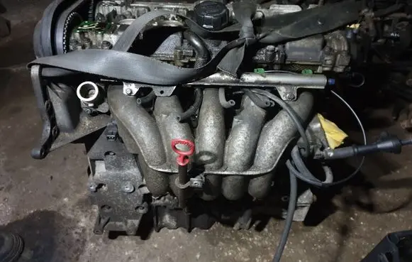 Volvo S60 Engine B5244S