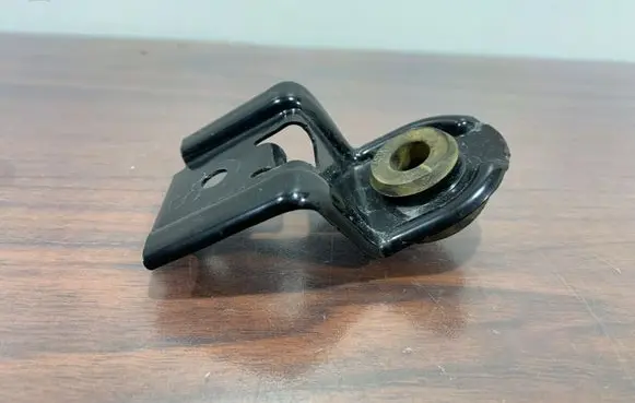 Subaru Forester SK Radiator mount bracket