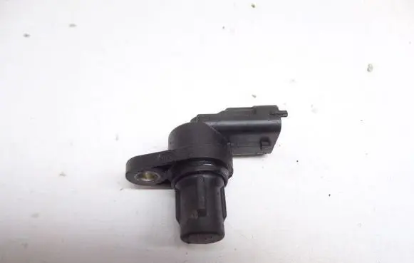 Opel Corsa C Camshaft speed sensor 0232103052